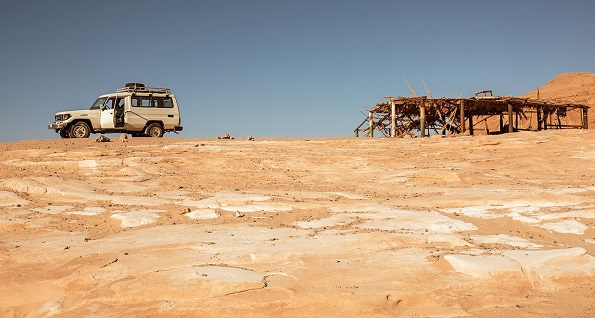 Hurghada Bedouin Desert Safari by Jeep 4x4 Hurghada Bedouin Desert Safari by Jeep 4x4